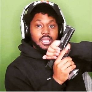 Meet your Posher, Thomas